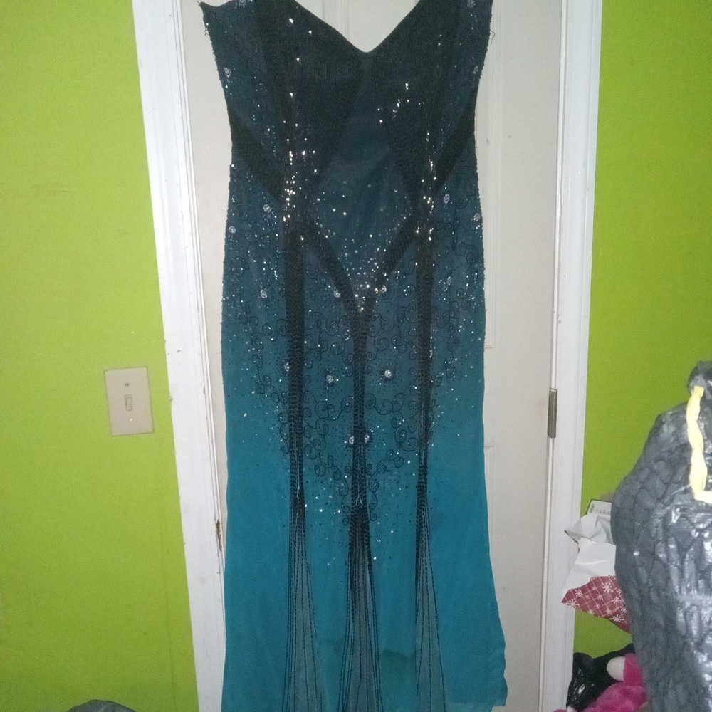 Prom dress
